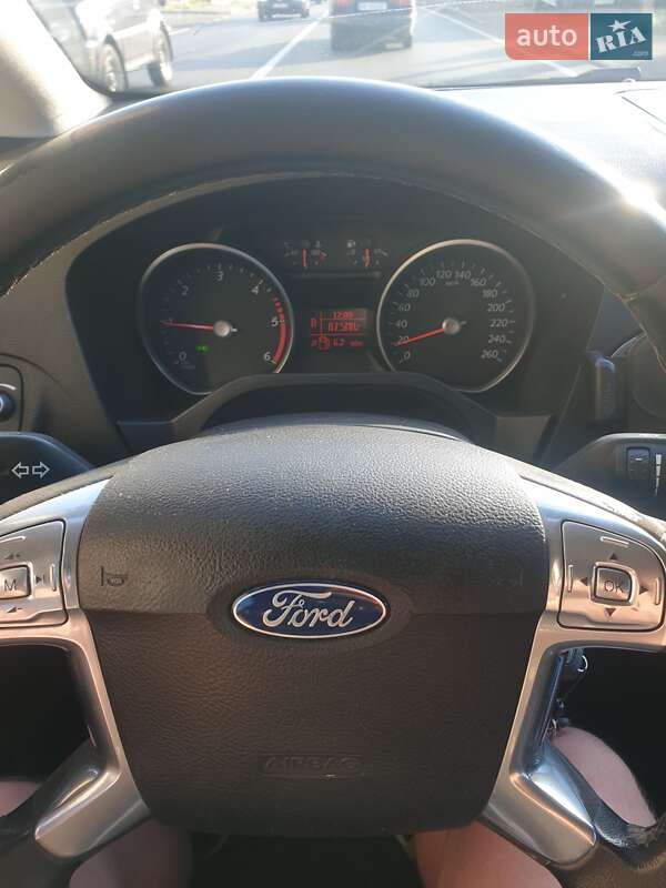 Минивэн Ford S-Max 2010 в Боярке