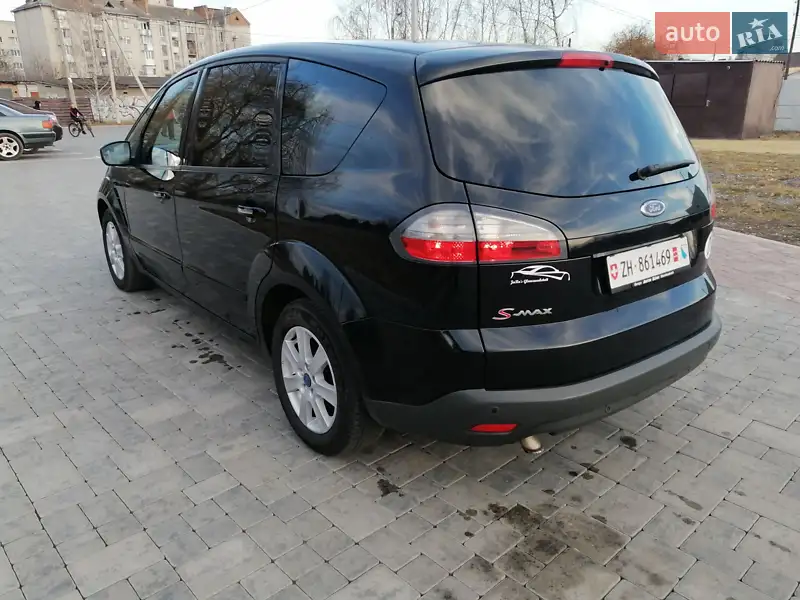 Минивэн Ford S-Max 2010 в 