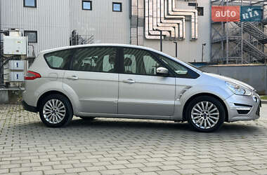 Мінівен Ford S-Max 2013 в 