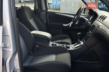 Мінівен Ford S-Max 2013 в 