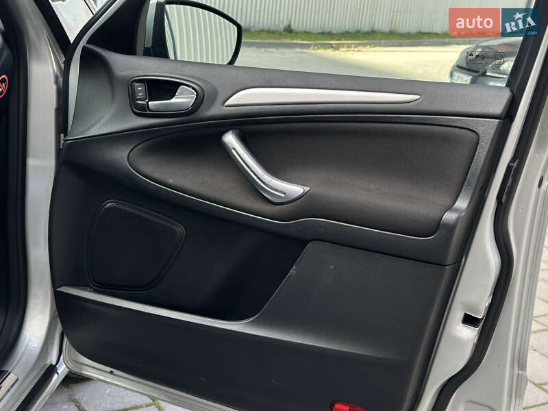 Мінівен Ford S-Max 2013 в Львові