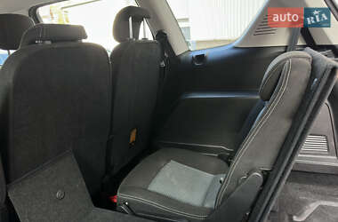 Мінівен Ford S-Max 2013 в 
