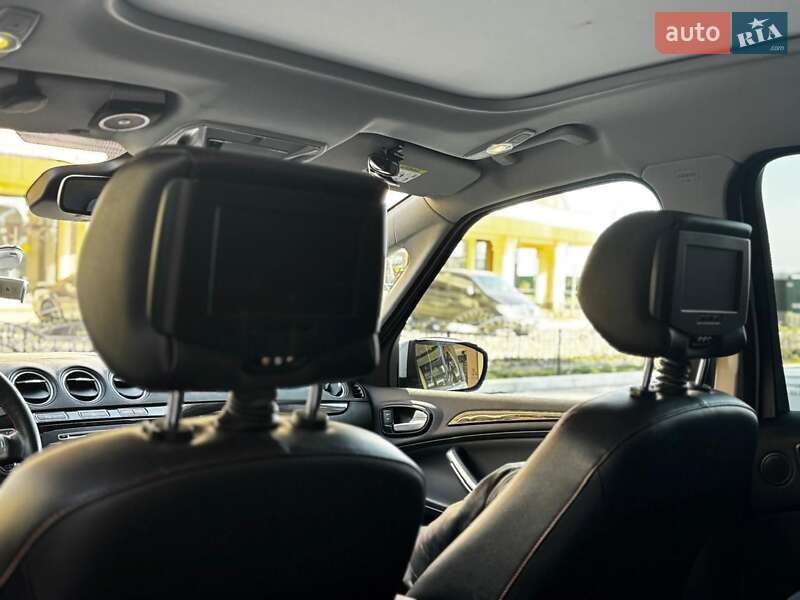 Мінівен Ford S-Max 2014 в Житомирі