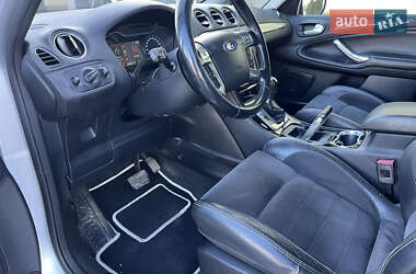 Минивэн Ford S-Max 2013 в 