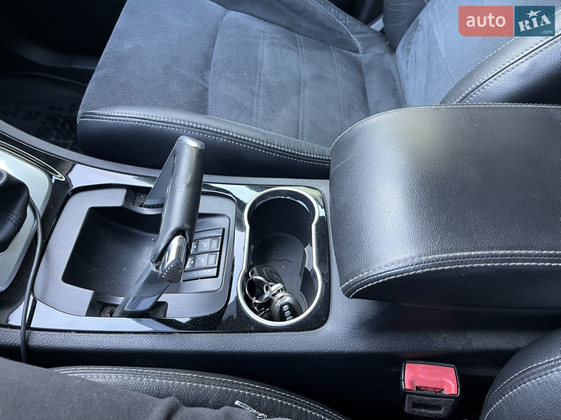 2013 Ford S-MAX - мініатюра 30