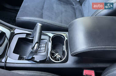 Минивэн Ford S-Max 2013 в 