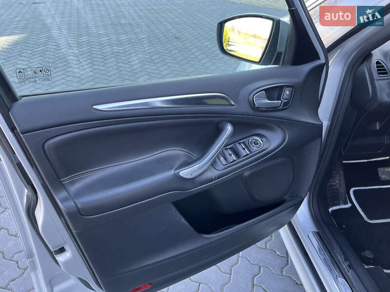 Минивэн Ford S-Max 2013 в Коломые