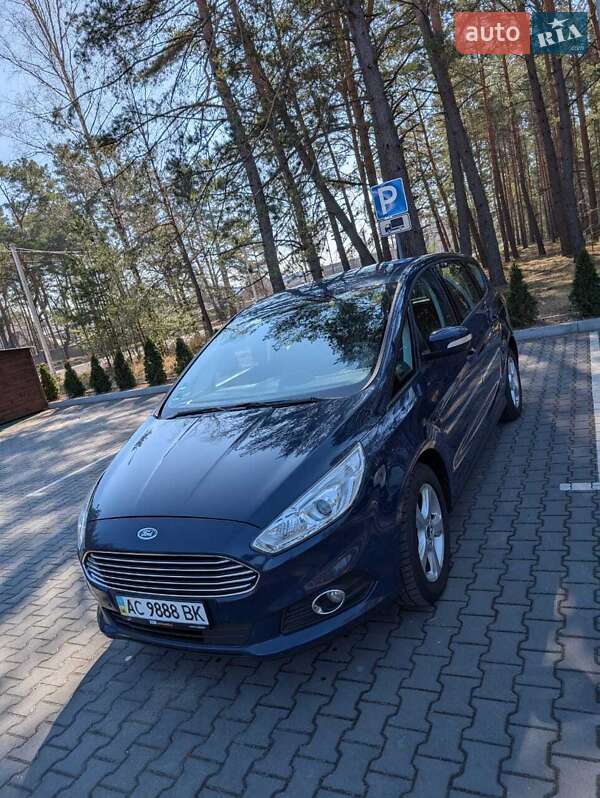 Мінівен Ford S-Max 2017 в Маневичах