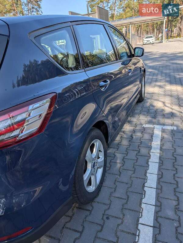 Мінівен Ford S-Max 2017 в Маневичах