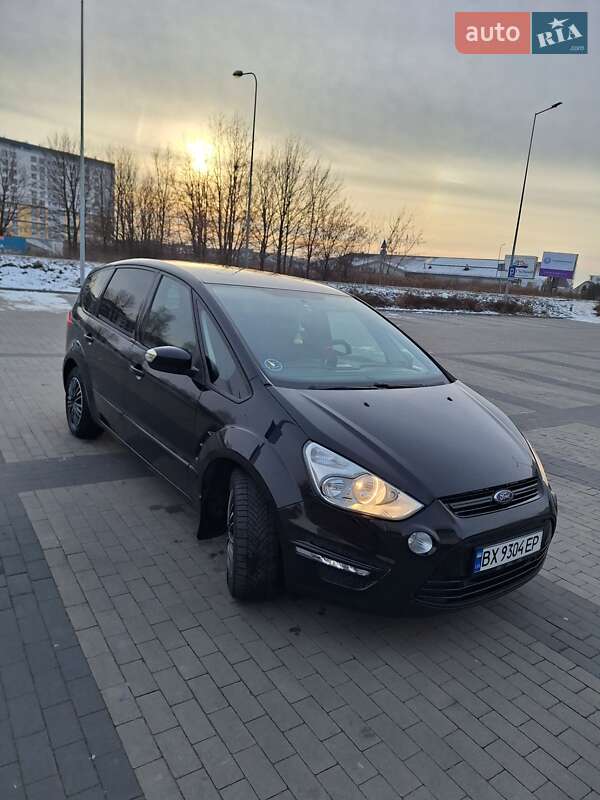 Минивэн Ford S-Max 2013 в Хмельницком