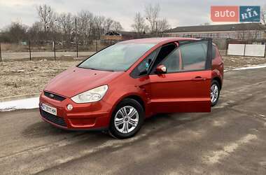Минивэн Ford S-Max 2007 в 