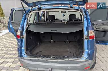 Минивэн Ford S-Max 2006 в 