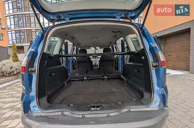 Минивэн Ford S-Max 2006 в 