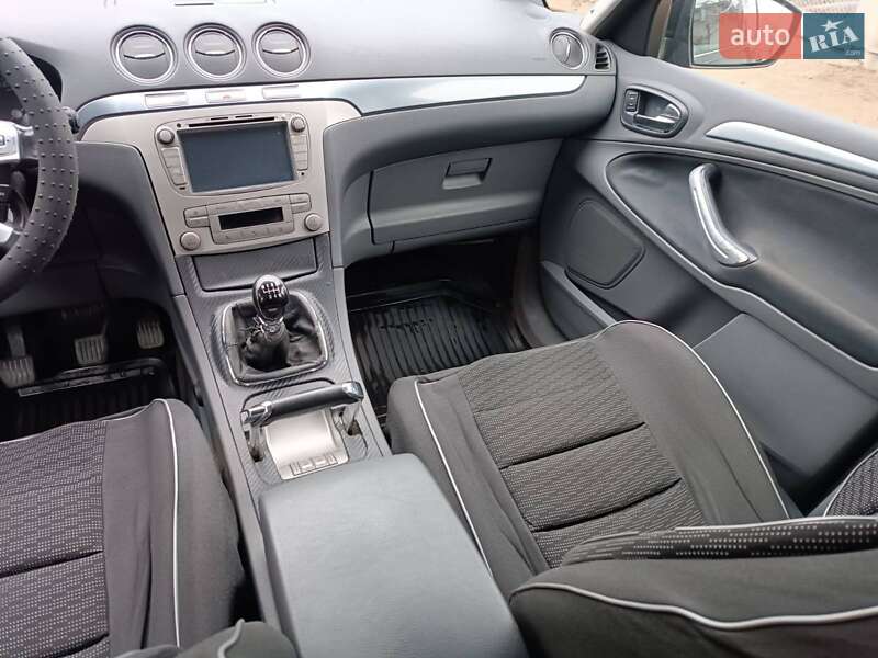 Минивэн Ford S-Max 2007 в Николаеве фото 18 Минивэн Ford S-Max 2007 в Николаеве