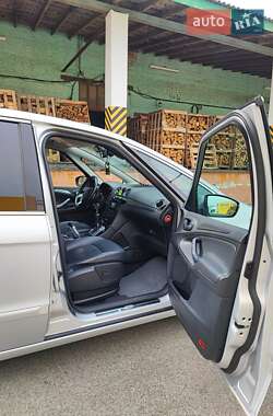 Минивэн Ford S-Max 2012 в Чернигове