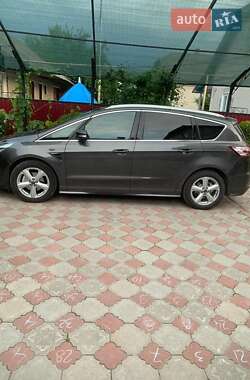 Минивэн Ford S-Max 2016 в 