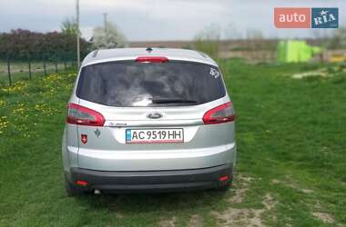 Мінівен Ford S-Max 2011 в 