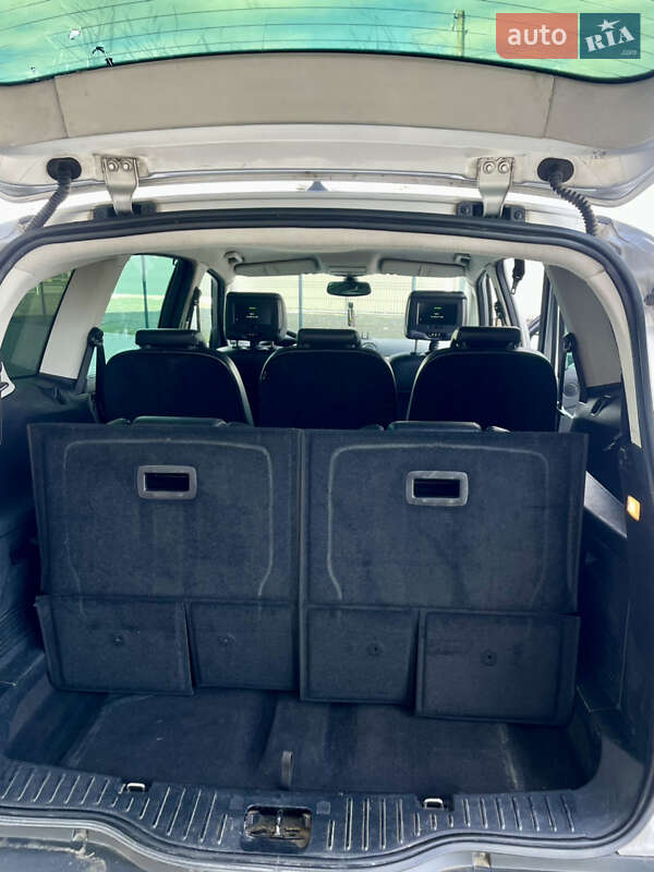 Минивэн Ford S-Max 2006 в Мукачево