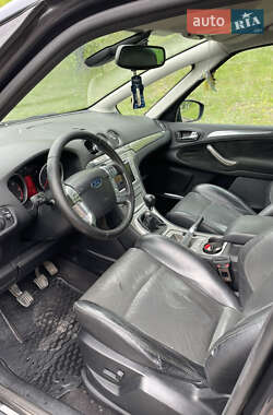 Минивэн Ford S-Max 2006 в 
