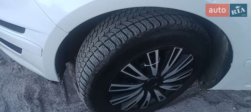 Мінівен Ford S-Max 2013 в Хмільнику