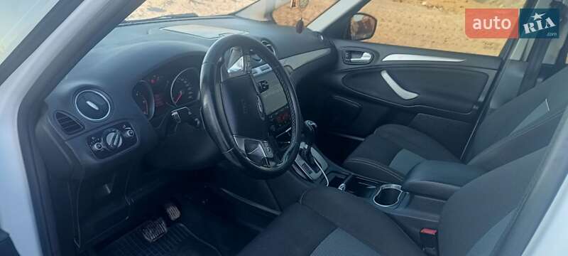 Мінівен Ford S-Max 2013 в Хмільнику