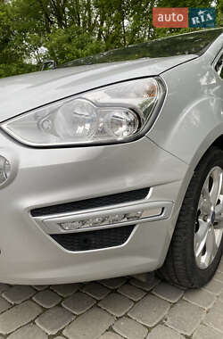 Минивэн Ford S-Max 2011 в 