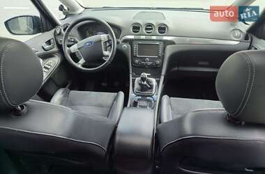 Минивэн Ford S-Max 2011 в 