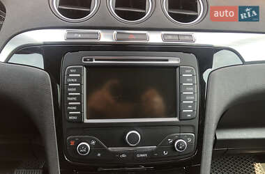 Минивэн Ford S-Max 2013 в 