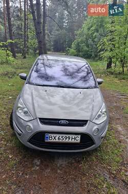 Мінівен Ford S-Max 2011 в 