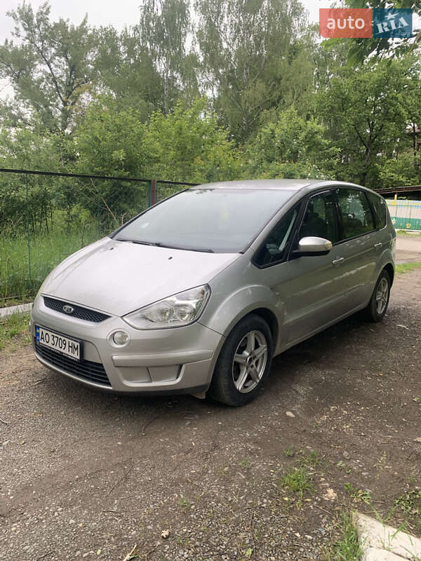 Ford S-Max 2006