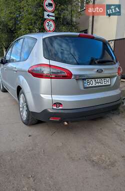 Минивэн Ford S-Max 2014 в 