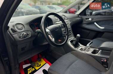 Минивэн Ford S-Max 2007 в 