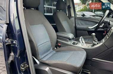 Минивэн Ford S-Max 2007 в 