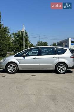 Минивэн Ford S-Max 2009 в 