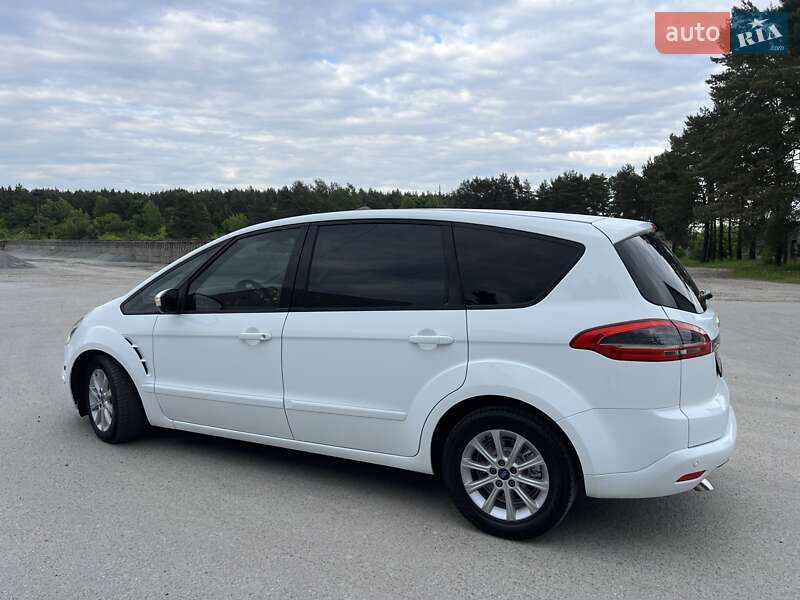 Мінівен Ford S-Max 2013 в Радивиліві