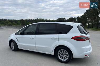 Минивэн Ford S-Max 2013 в 
