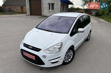 Минивэн Ford S-Max 2013 в 