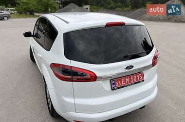 Минивэн Ford S-Max 2013 в 