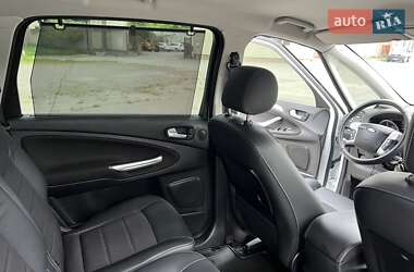 Минивэн Ford S-Max 2013 в 