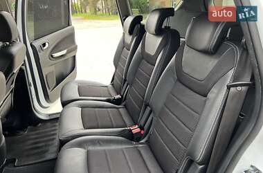 Минивэн Ford S-Max 2013 в 