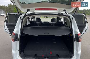 Минивэн Ford S-Max 2013 в 
