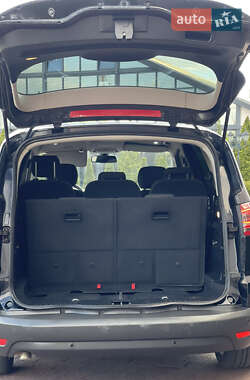 Минивэн Ford S-Max 2011 в 