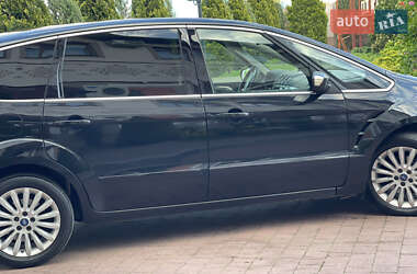 Минивэн Ford S-Max 2011 в 