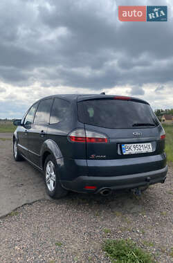 Минивэн Ford S-Max 2008 в 