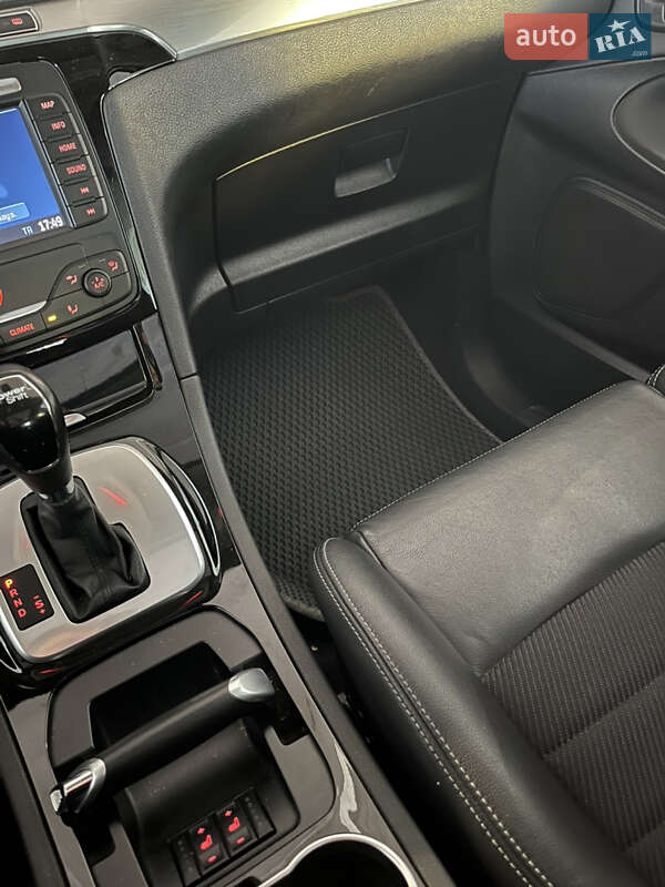 Мінівен Ford S-Max 2014 в Києві