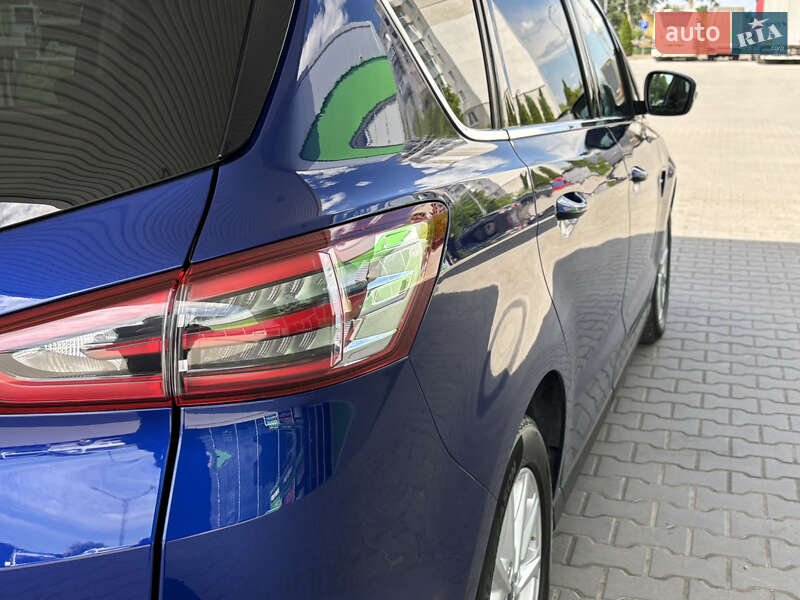 Минивэн Ford S-Max 2017 в Житомире