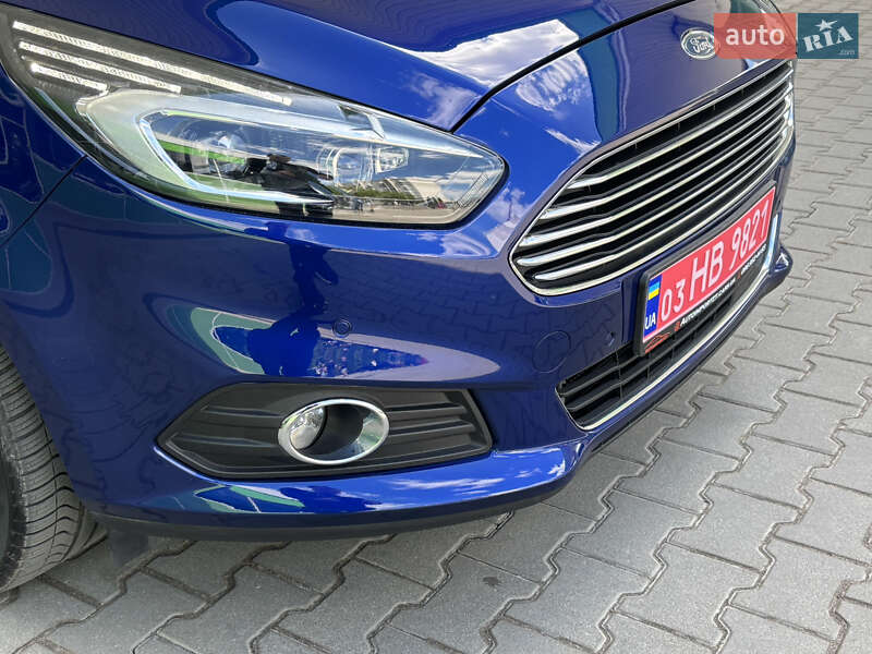 Минивэн Ford S-Max 2017 в Житомире