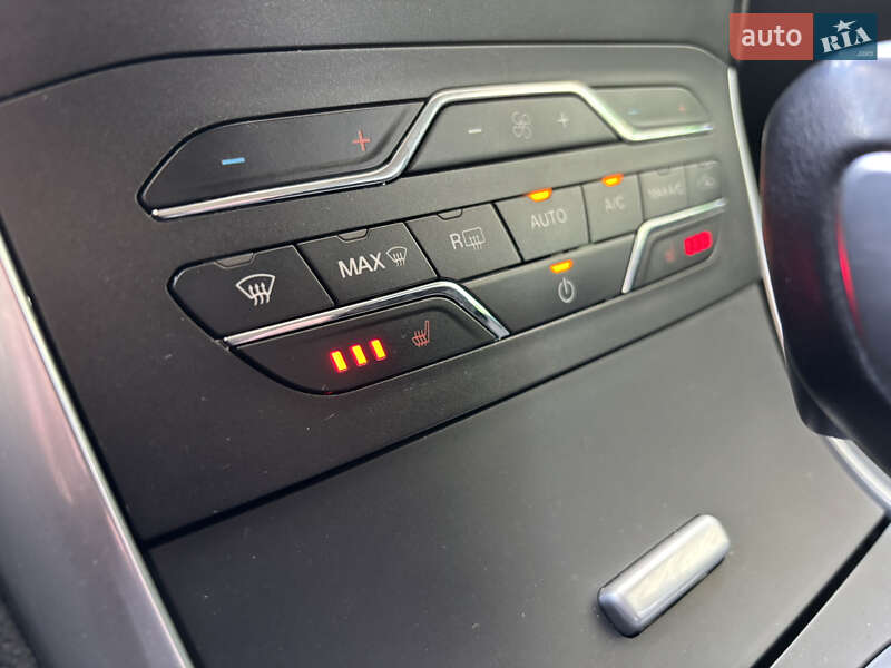 Минивэн Ford S-Max 2017 в Житомире