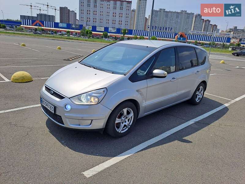 Минивэн Ford S-Max 2007 в Киеве