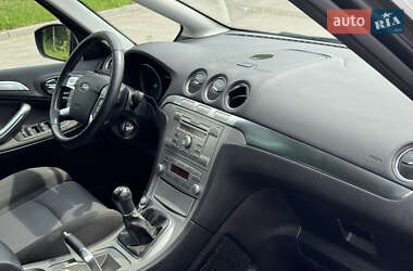 Мінівен Ford S-Max 2006 в 